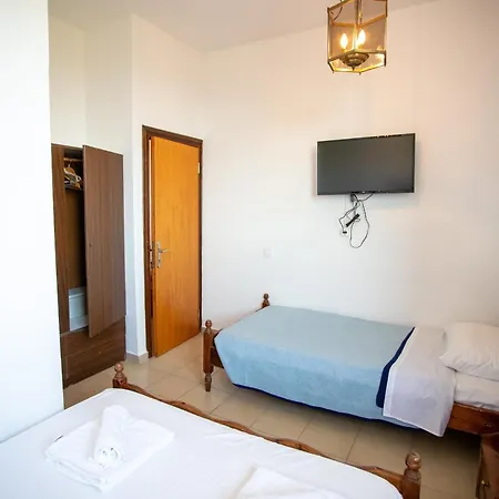 Star Sianna Village To Let 여관 *
