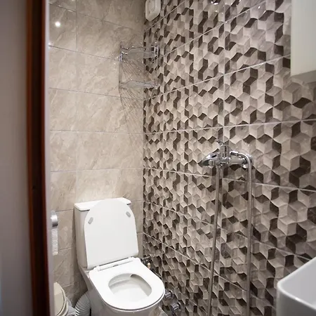 Han/Misafirhane Star Sianna Village To Let