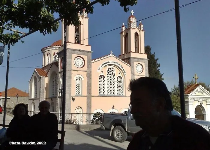 Star Sianna Village To Let