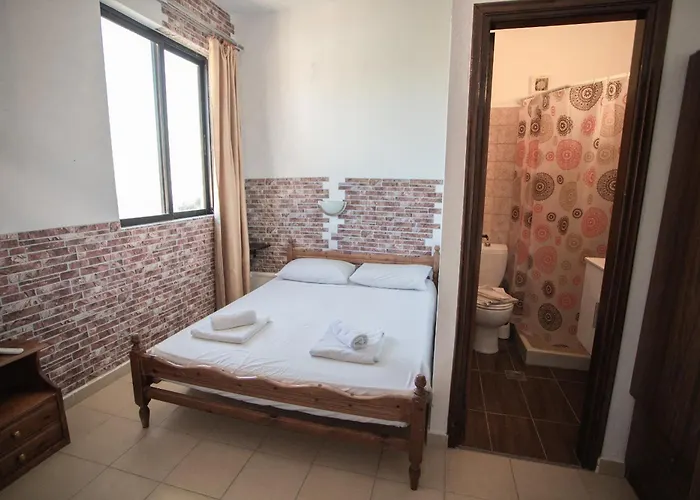 Gasthof Star Sianna Village To Let