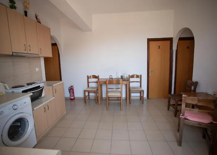 Star Sianna Village To Let