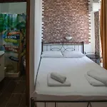 Star Sianna Village To Let *