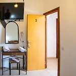 Star Sianna Village To Let 여관