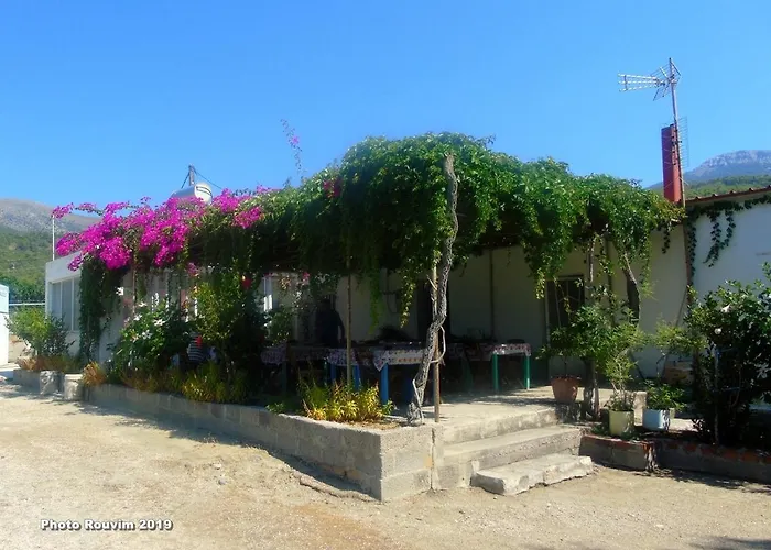 Star Sianna Village To Let * Siana