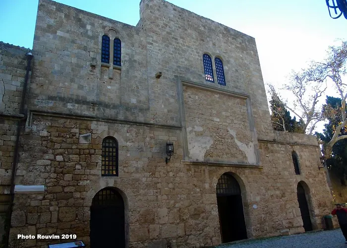 Han Star Sianna Village To Let *