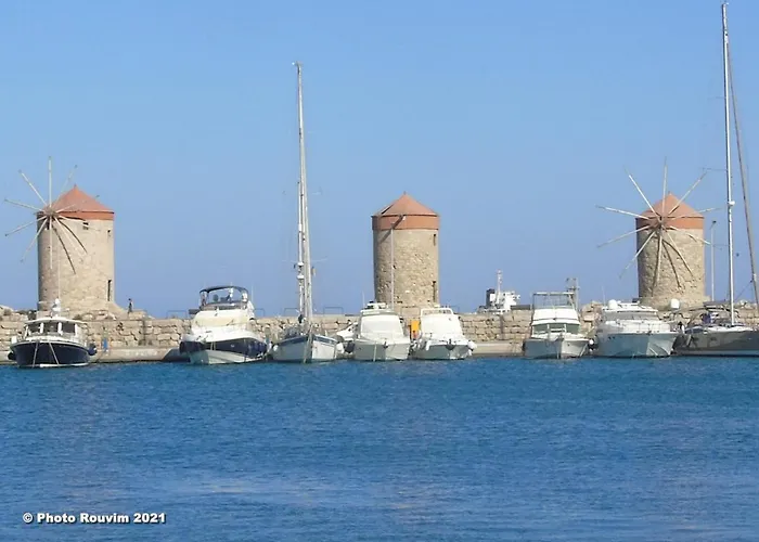 Star Sianna Village To Let Siana