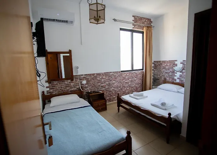 Star Sianna Village To Let