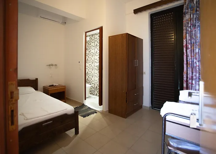 Inn Star Sianna Village To Let *